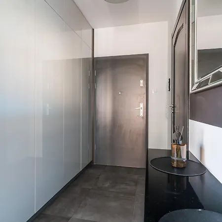 Scala Centrum By Grand *